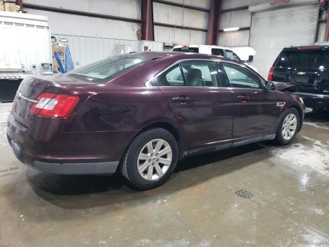 2011 Ford Taurus SE