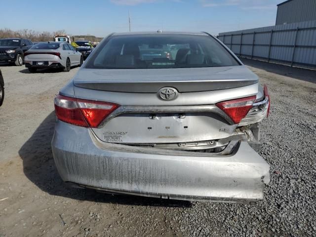 2016 Toyota Camry LE