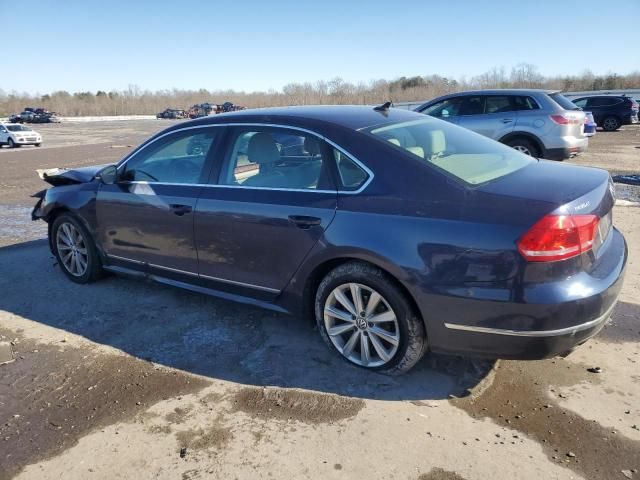 2012 Volkswagen Passat SEL