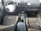 2005 Nissan Frontier Crew Cab LE