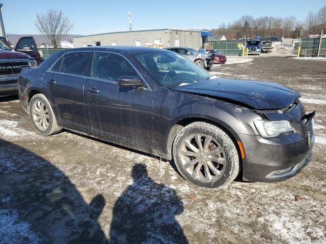 2016 Chrysler 300 Limited