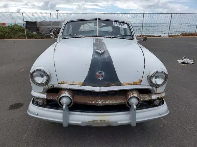 1951 Ford Custom