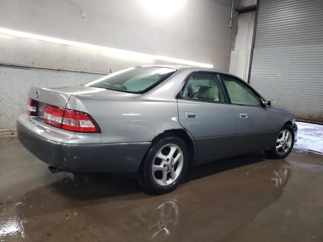 2001 Lexus ES 300