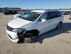 Chrysler Vehiculos salvage en venta: 2018 Chrysler Pacifica Touring L