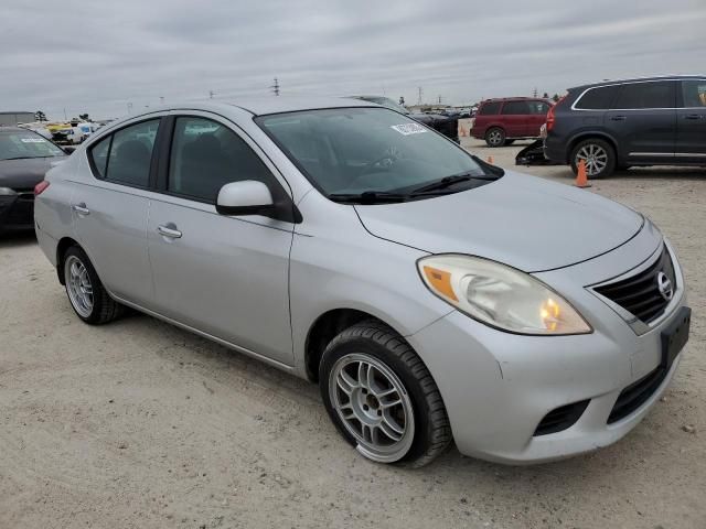 2013 Nissan Versa S