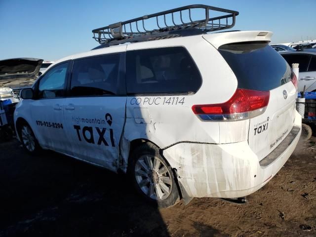 2012 Toyota Sienna LE