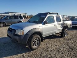 Nissan Vehiculos salvage en venta: 2001 Nissan Frontier Crew Cab XE