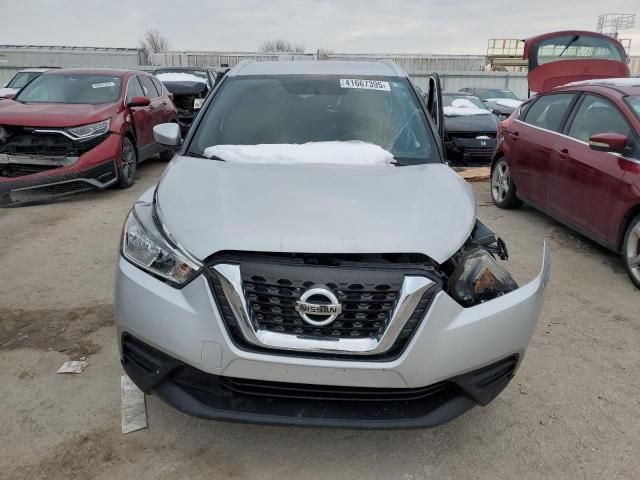 2018 Nissan Kicks S