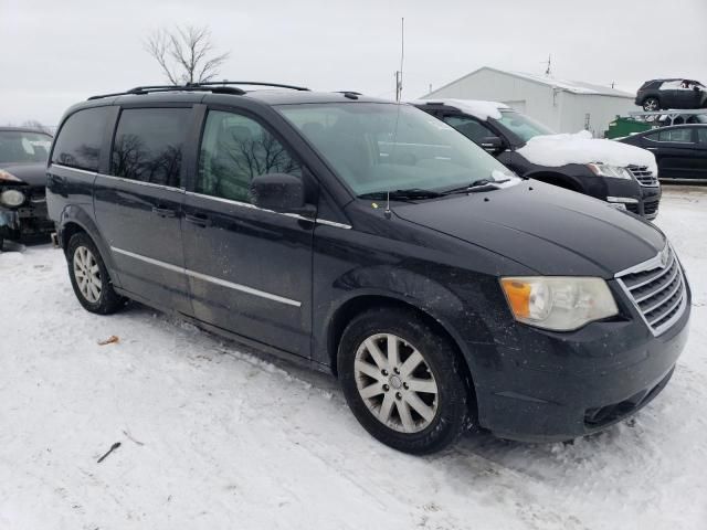 2009 Chrysler Town & Country Touring