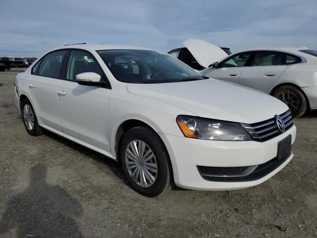 2015 Volkswagen Passat S