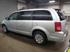 2010 Chrysler Town & Country LX