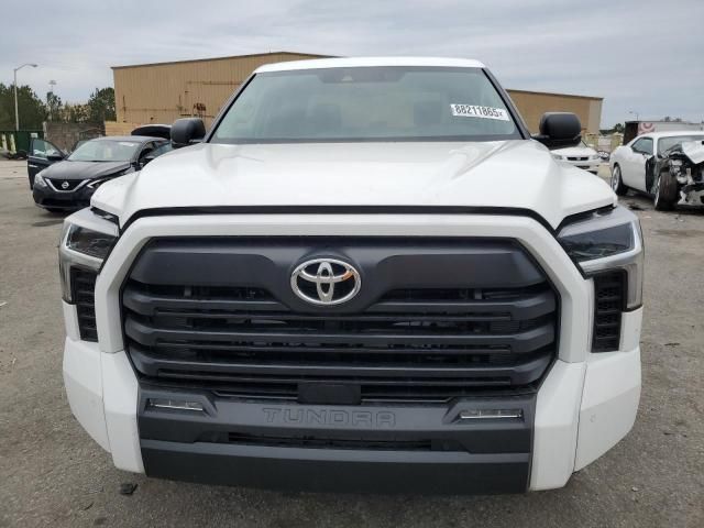 2024 Toyota Tundra Crewmax SR