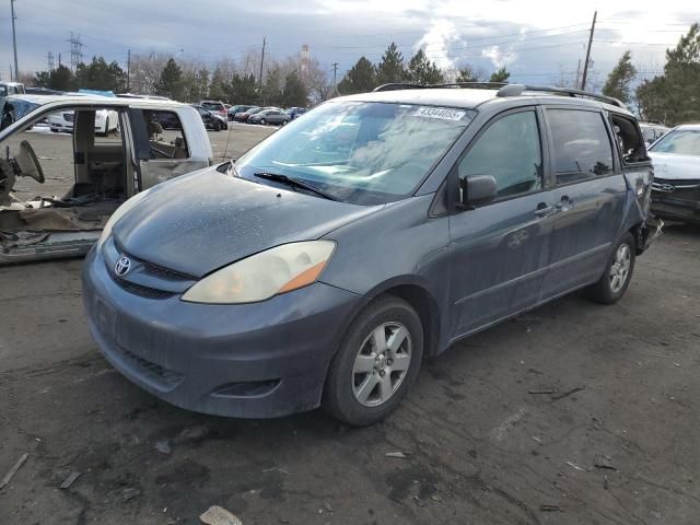 2006 Toyota Sienna CE