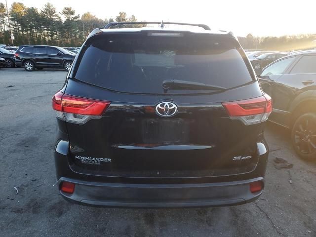 2017 Toyota Highlander SE