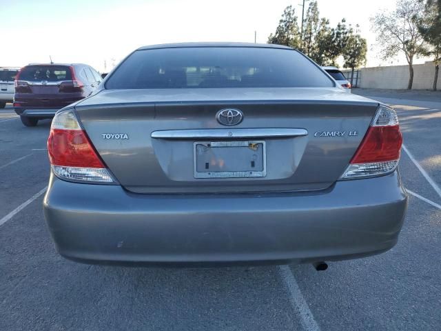 2005 Toyota Camry LE