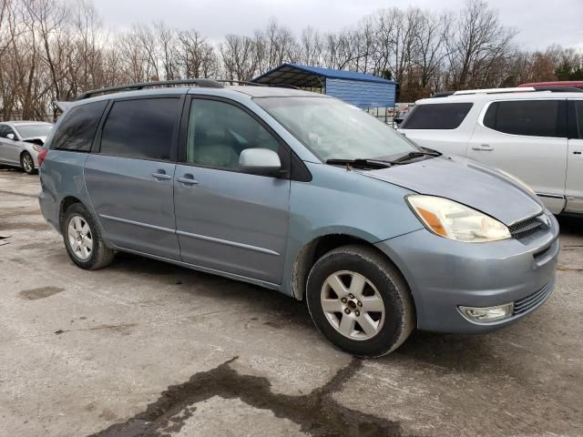 2005 Toyota Sienna XLE