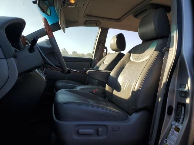 2009 Toyota Sienna XLE