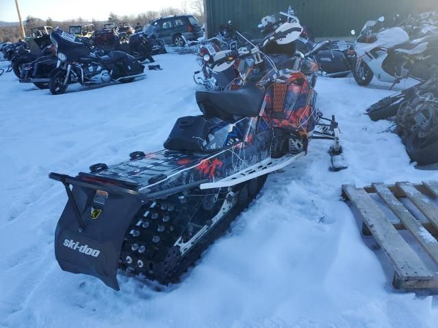 2017 Skidoo 2017 Skidoo Renegade