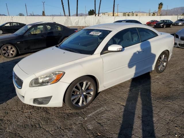 2011 Volvo C70 T5