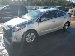 KIA Vehiculos salvage en venta: 2018 KIA Forte LX