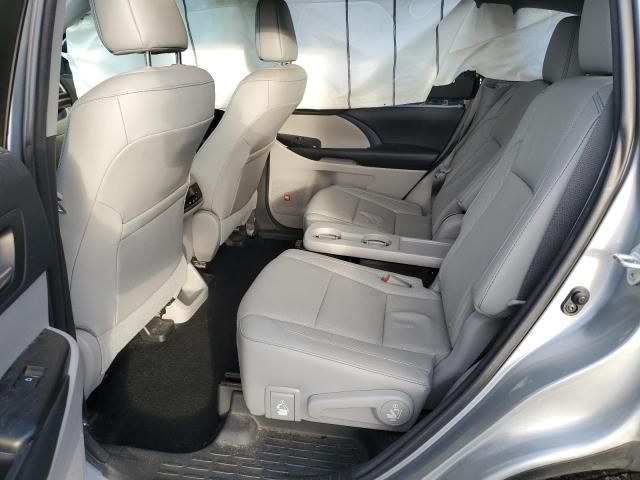 2016 Toyota Highlander Limited