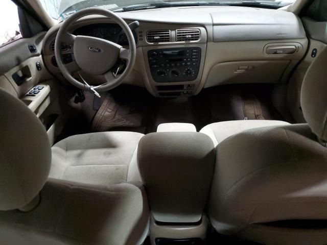 2006 Ford Taurus SE