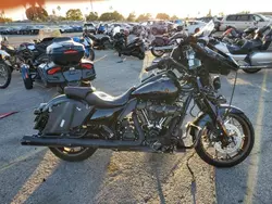 Harley-Davidson Flhxst Vehiculos salvage en venta: 2023 Harley-Davidson Flhxst