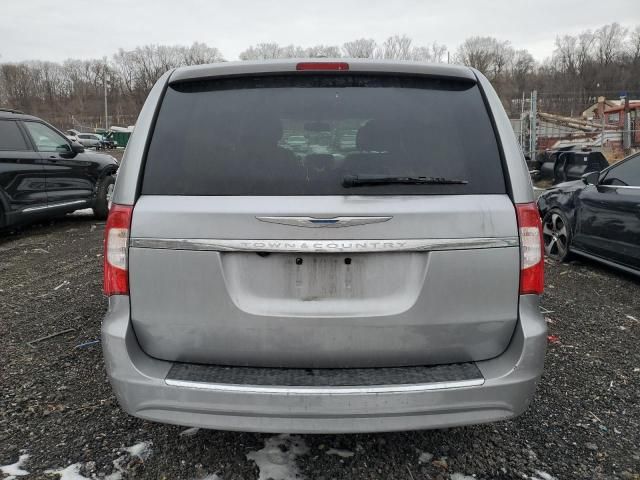 2016 Chrysler Town & Country Touring