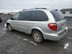 2005 Chrysler Town & Country Touring