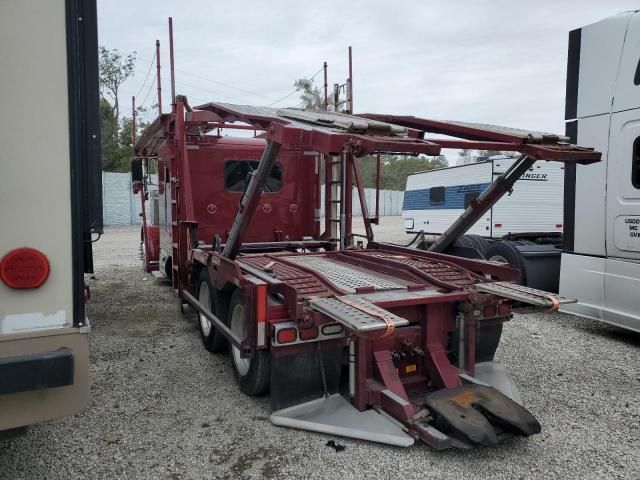 2017 Peterbilt 389