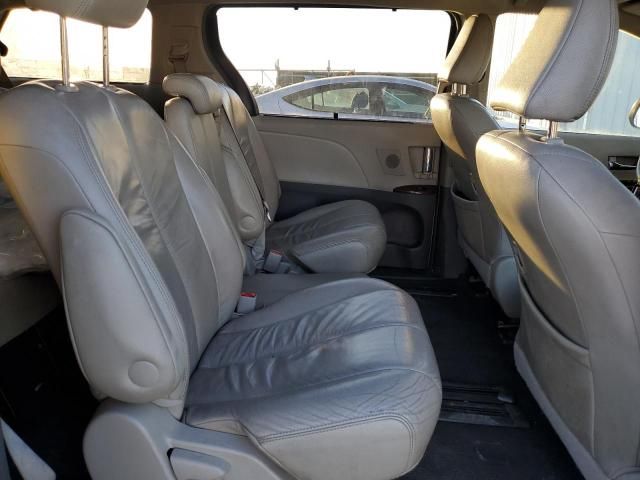 2011 Toyota Sienna XLE