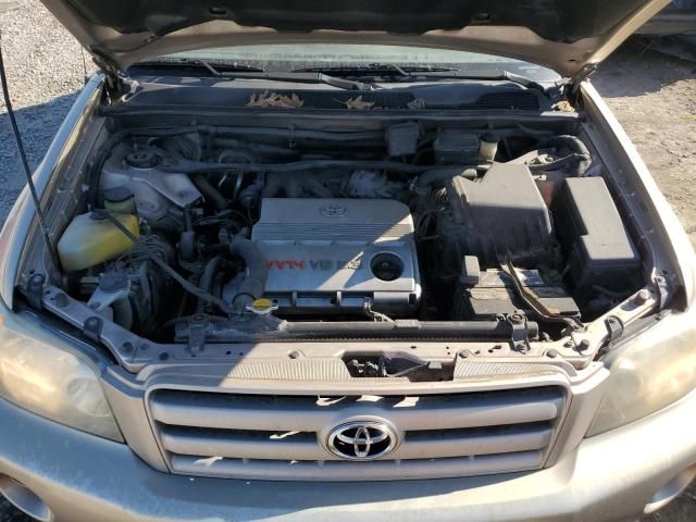 2004 Toyota Highlander Base