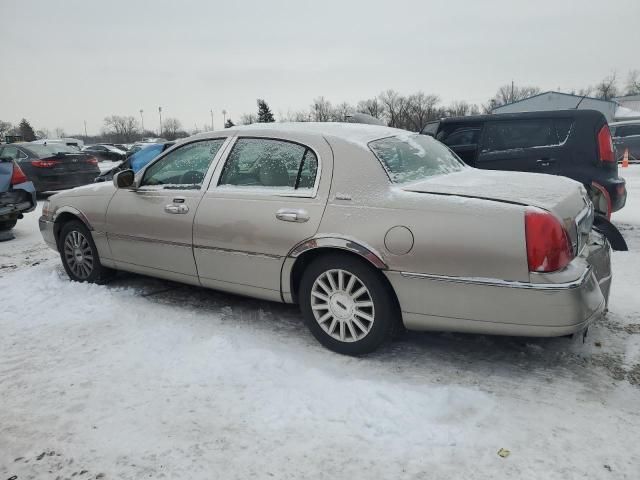 2003 Lincoln Town Car Executive