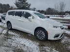 2022 Chrysler Pacifica Hybrid Touring L