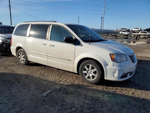 2013 Chrysler Town & Country Touring