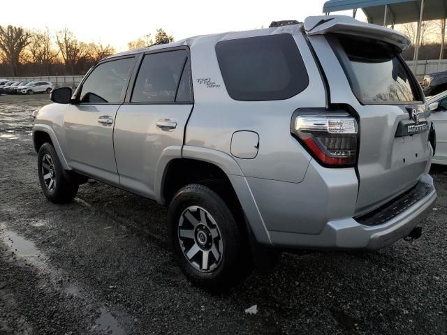 2023 Toyota 4runner SE