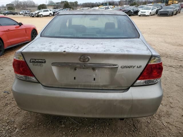 2005 Toyota Camry LE