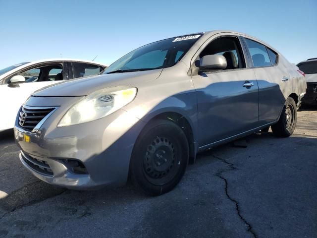 2013 Nissan Versa S