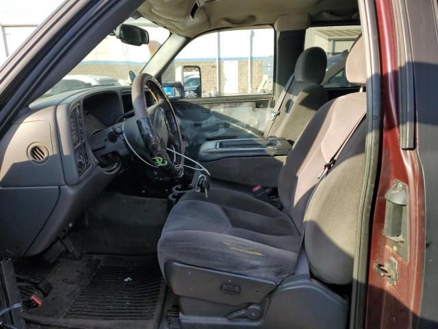 2004 GMC Sierra K2500 Heavy Duty