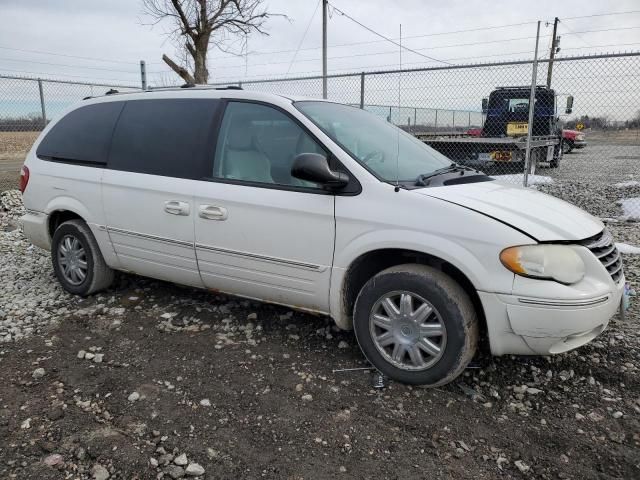 2006 Chrysler Town & Country Limited