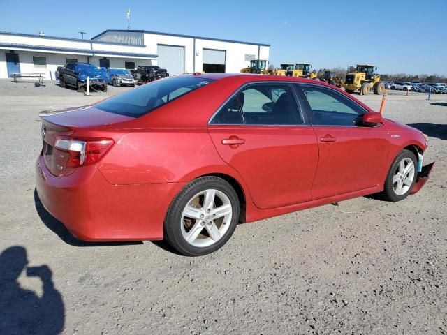 2014 Toyota Camry Hybrid