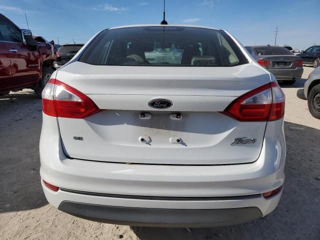 2015 Ford Fiesta SE