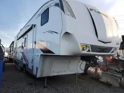 Salvage trucks for sale at Eugene, OR auction: 2007 Keystone Challenger Fuzion