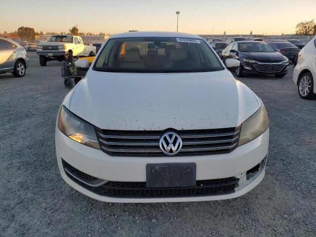 2014 Volkswagen Passat S