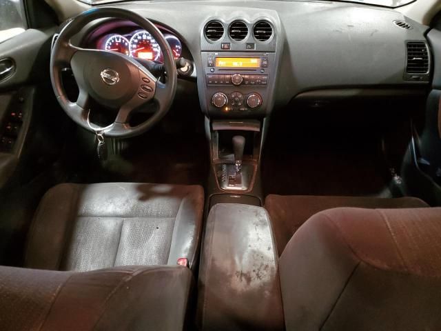 2010 Nissan Altima Base