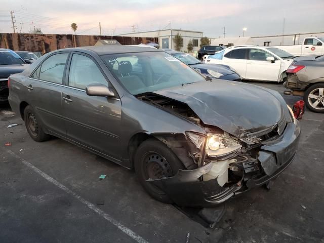 2004 Toyota Camry LE