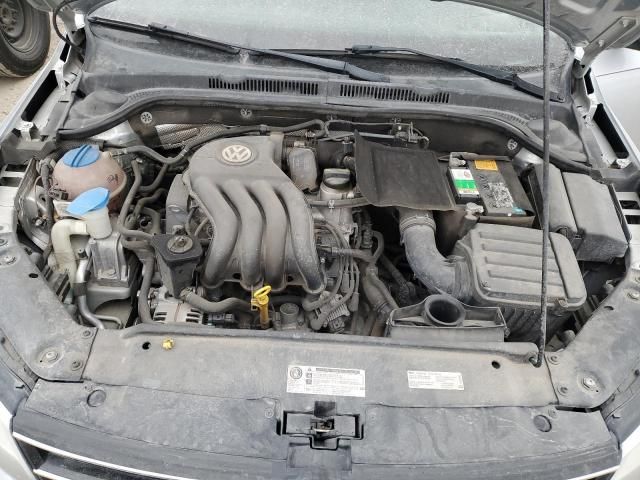 2015 Volkswagen Jetta Base