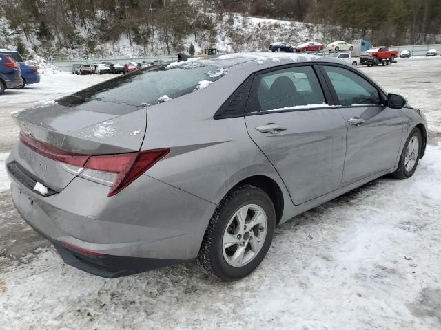 2023 Hyundai Elantra SE