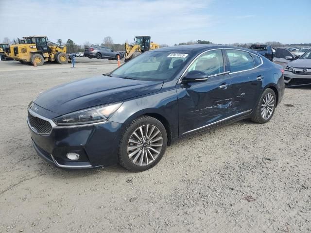 2017 KIA Cadenza Premium