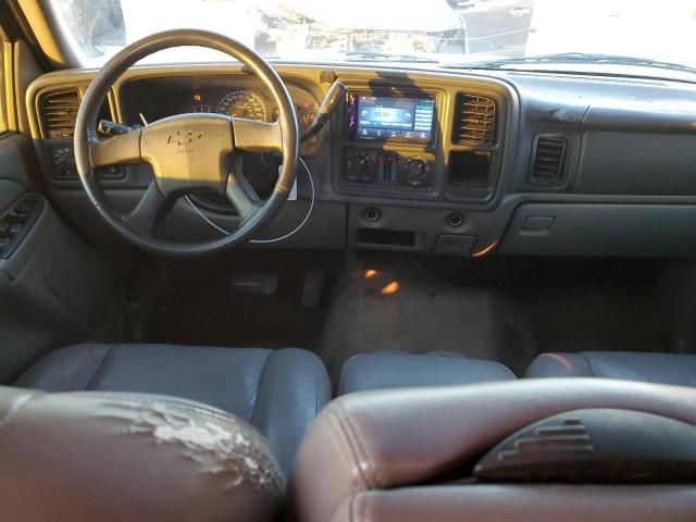 2004 Chevrolet Tahoe C1500